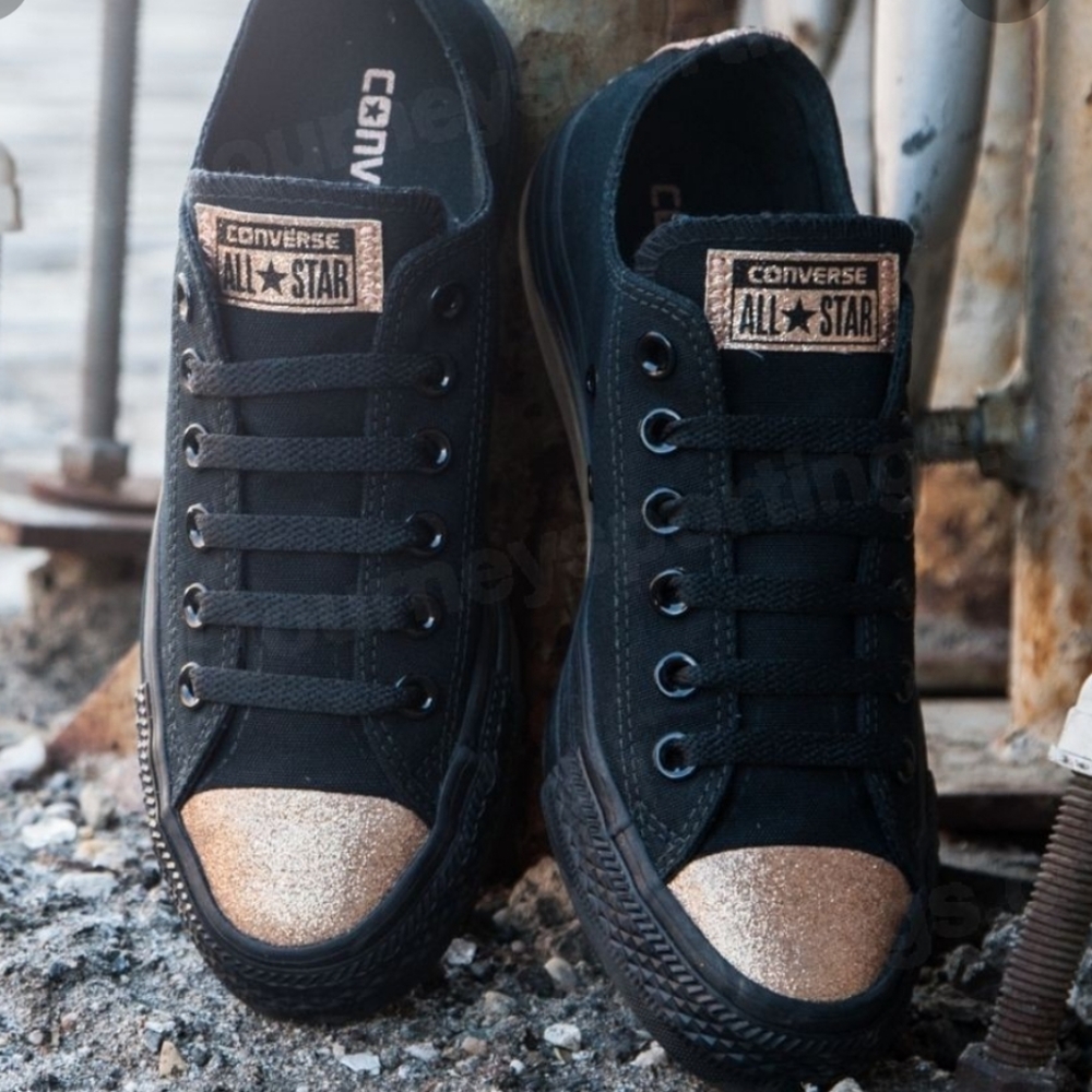 Converse All Star black gold toe size 8 mens 10 womens